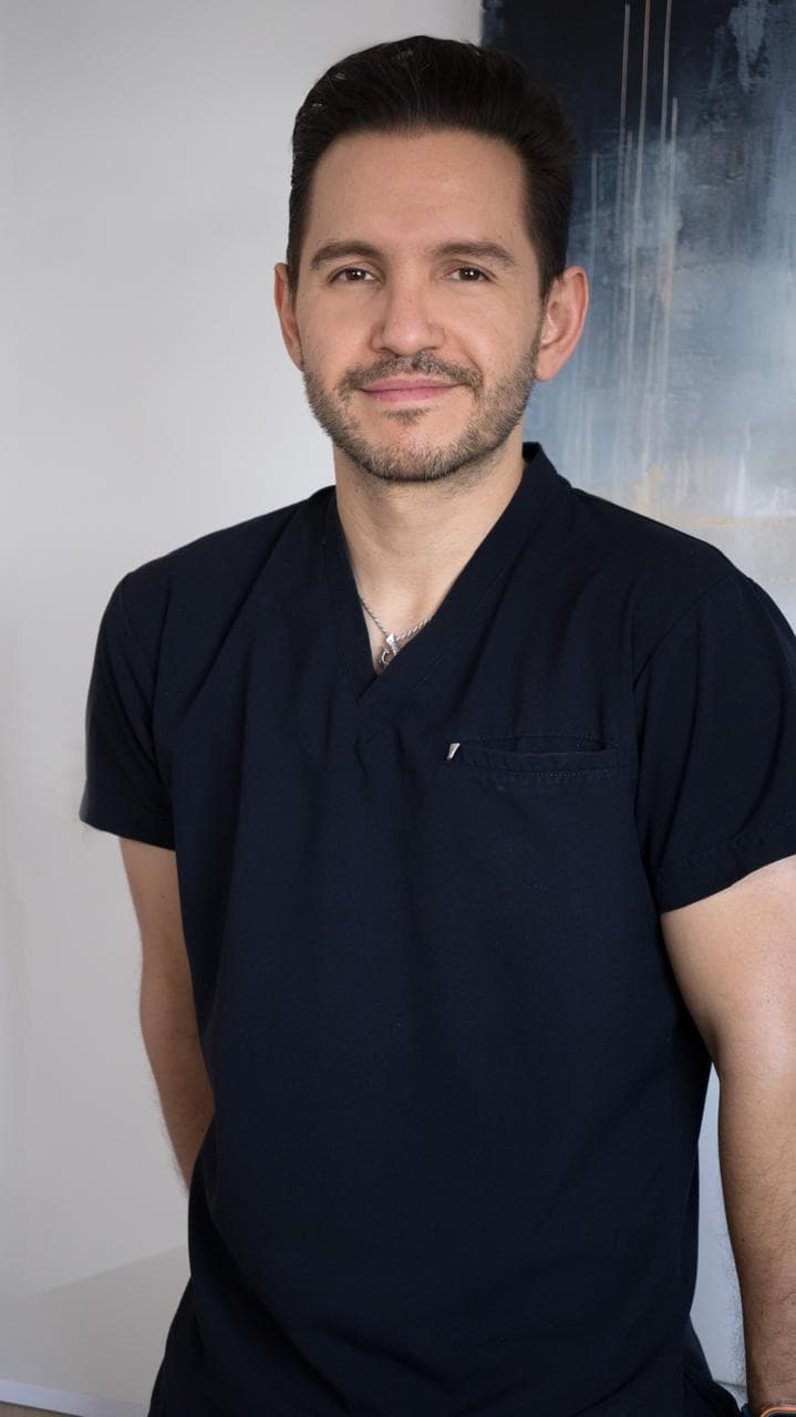 Dr. Diego Iván González Azpeitia - Ginecólogo y especialista en fertilidad en León, Guanajuato